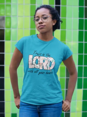 Kids’ Christian T-Shirt: “Trust in the Lord with All Your Heart” – Inspirational Bible Verse T-Shirt